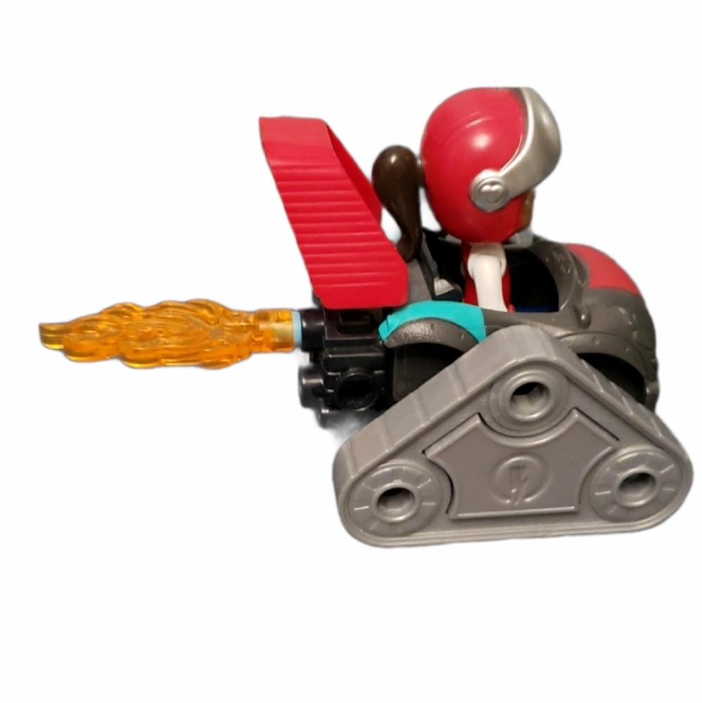 Rusty Rivets Ruby Blaster Tank - Picture 2 of 2